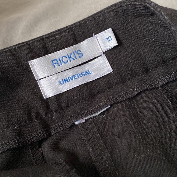 Ricki’s Women’s Capri Pants, Black, Size 10 - Picture 4 of 6